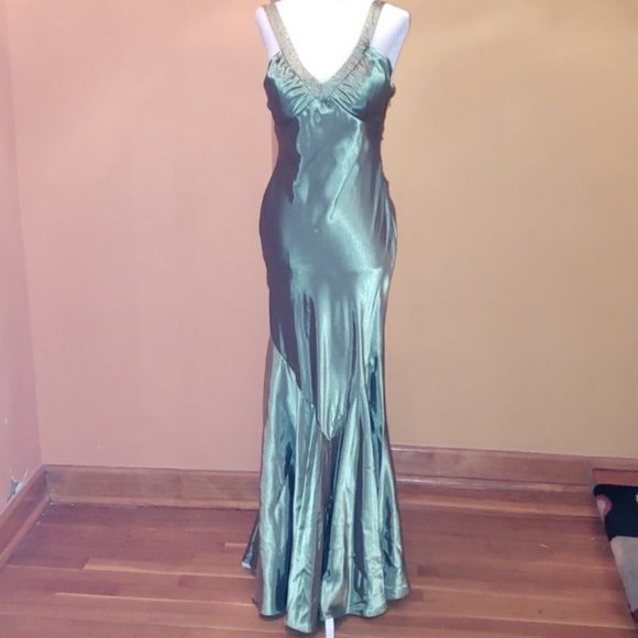 Bari Jay sequined emerald silk long dress size 4/6